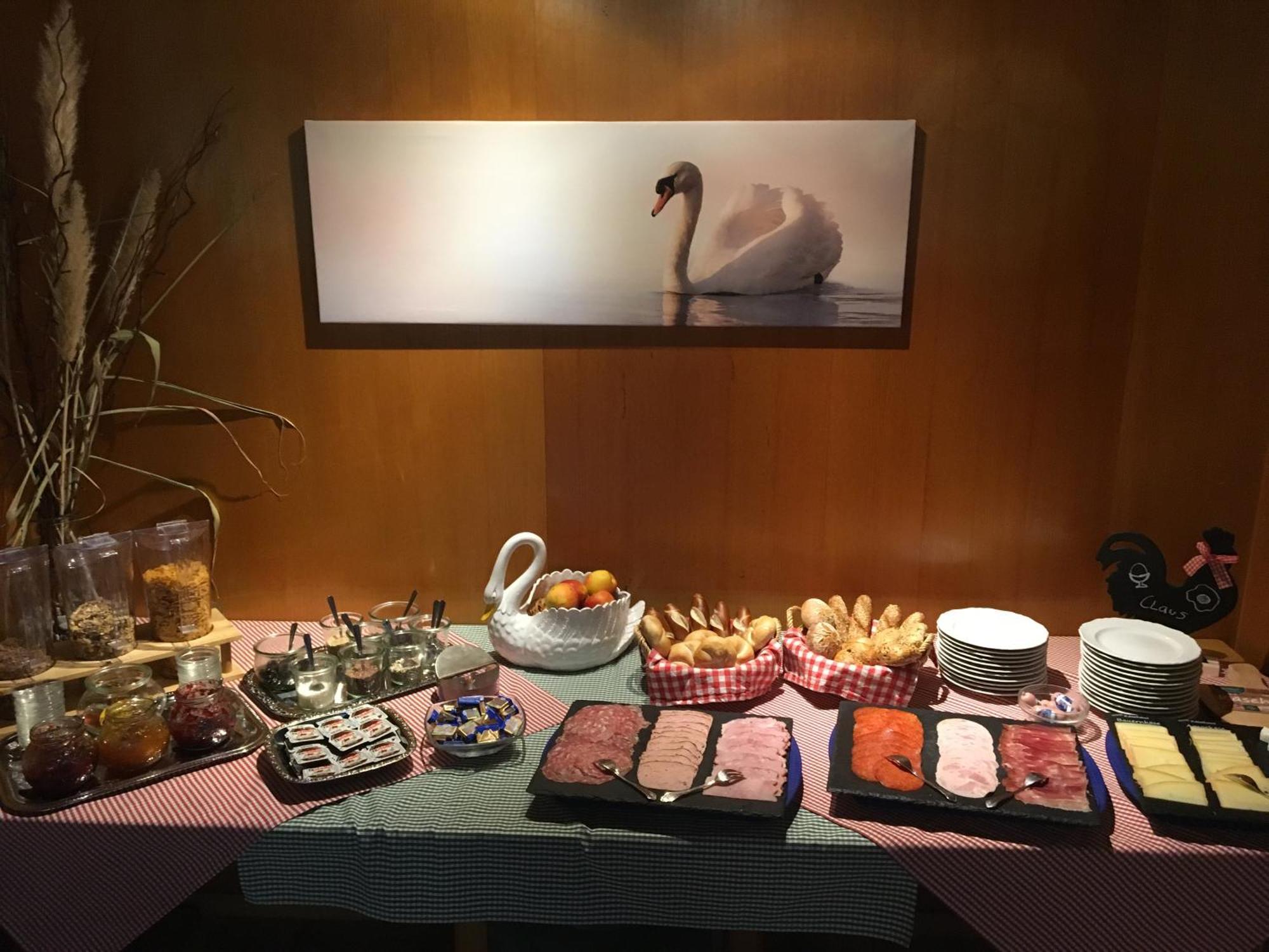Hotel Pension Schwansee 슈방가우 외부 사진