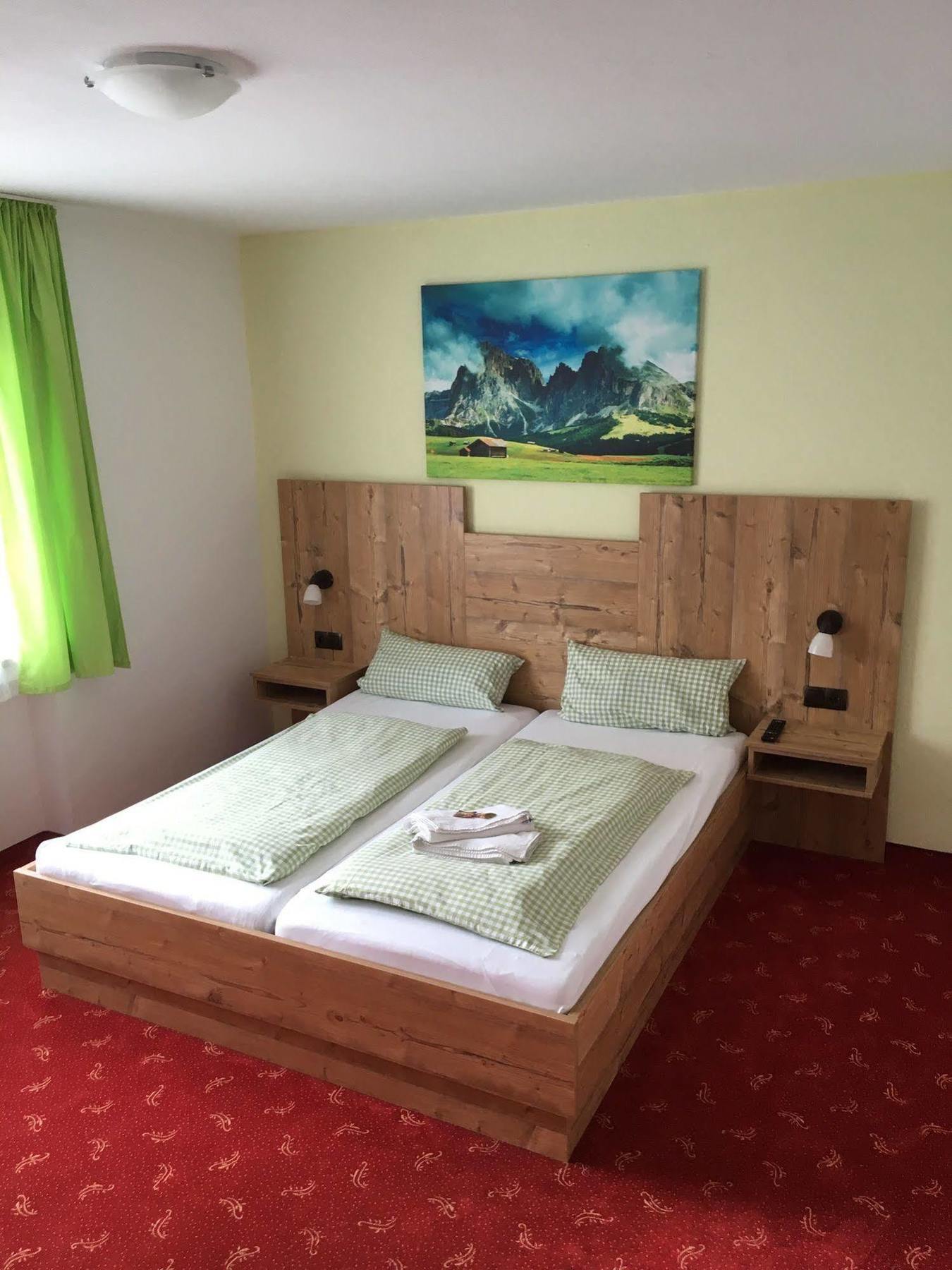 Hotel Pension Schwansee 슈방가우 외부 사진